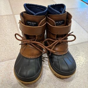 Children’s SPERRY duck boots, Size 9